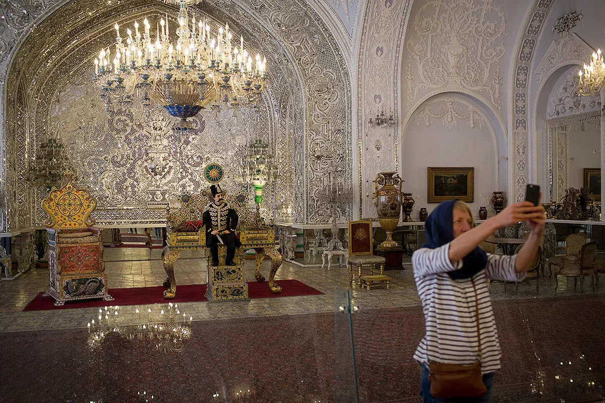 گردشگری ایران در محاصره انکار و بحران