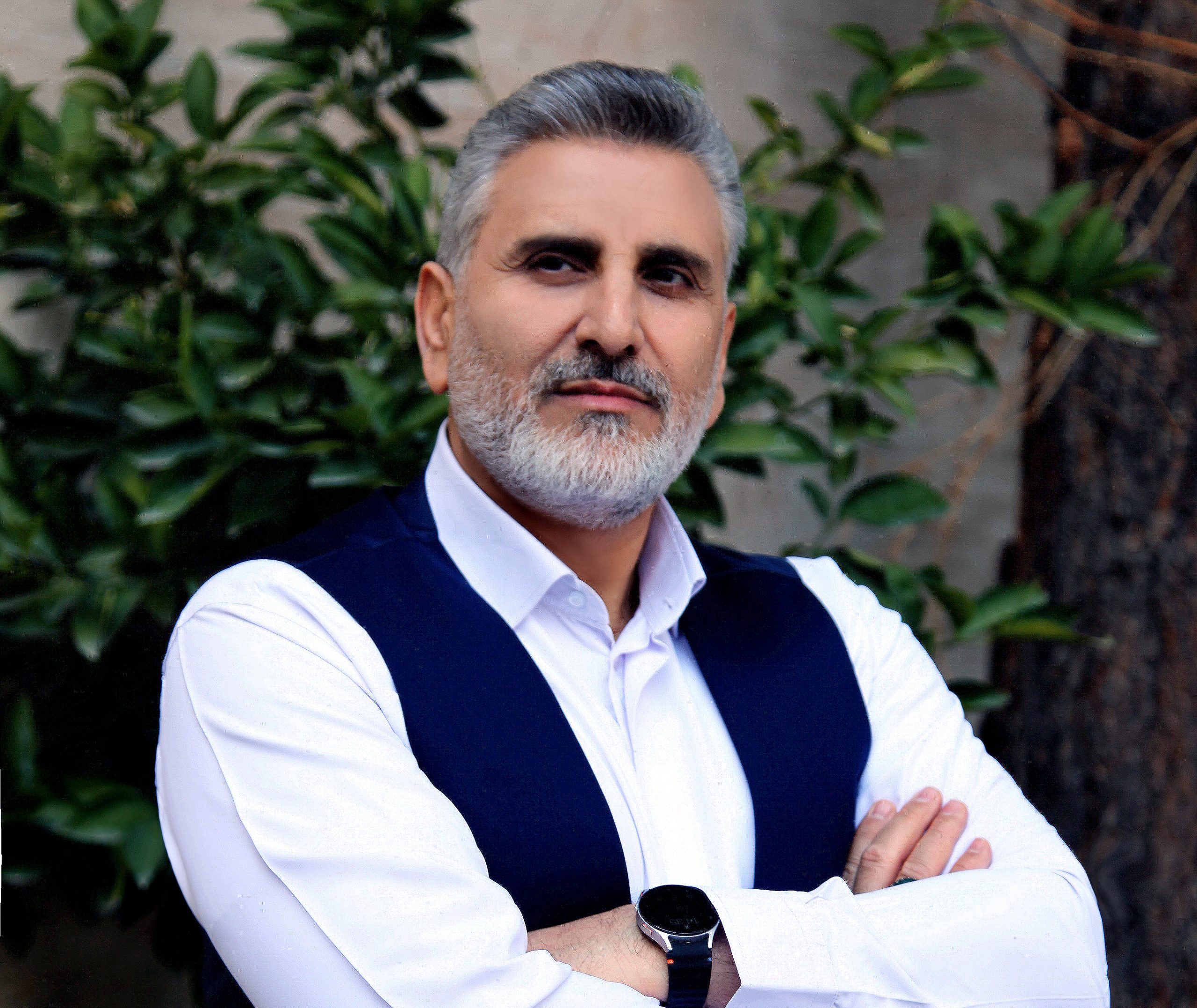 دکتر علیرضا شهرستانی؛ پژوهشگر ادبی و مدرس دانشگاه