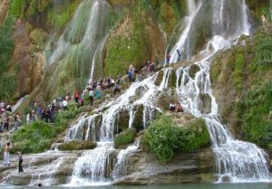 صنعت پول‌ساز گردشگری در ایران