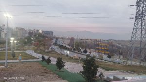 پارک؛ رها شده در سراب، سرایی قلیان، و سیگار و... محل زورگیری از ماشینهای عبوری