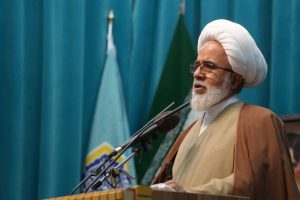 حجت‌الاسلام والمسلمین حبیب‌الله غفوری نماینده ولی‌فقیه در استان و امام جمعه کرمانشاه