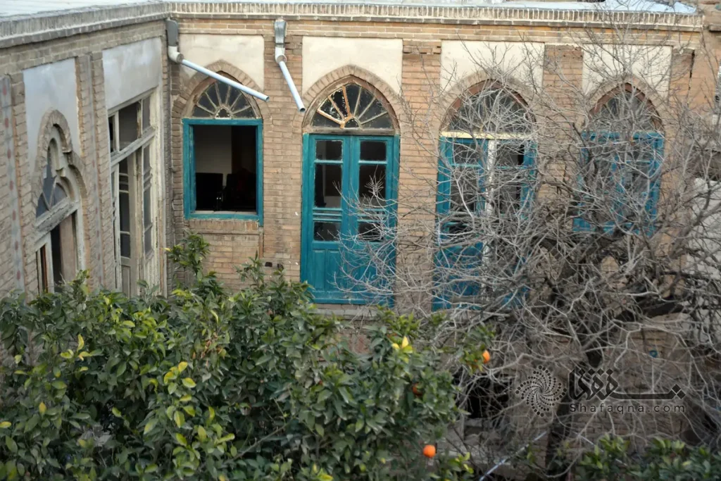 خانه تاریخی آیت‌الله حاج سید احمد طالقانی(پدر جلال و شمس آل‌احمد) واقع در محله پاچنار تهران