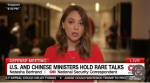 دونالد ترامپ خواستار اخراج خبرنگار CNN شد: «ناتاشا برتراند باید مثل سگ اخراج شود!»