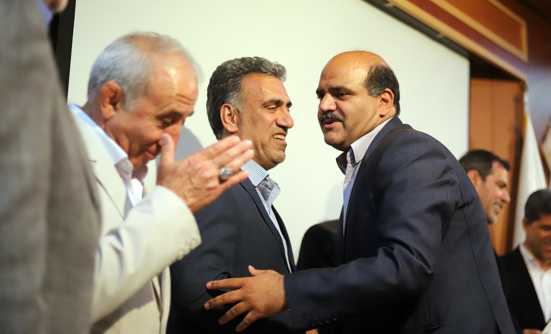 روحاله اسدی: سیاستهای ما در طول سالها درباره مسائل جوانان اشتباه بود