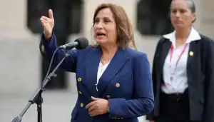 «دینا بولوارته» رئیسجمهور پرو برکنار