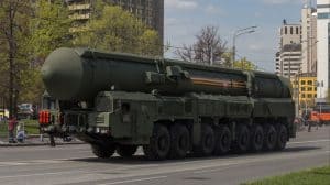 روسیه با موشک Yars RS-24 آمریکا و اروپا را تهدید کرد!