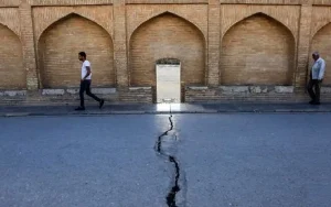 هزاران سند و راهحل برای برونرفت از بحرانها