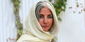 رویا جاویدنیا بازیگر با استایل امروزی و مدرن در ۶۰ سالگی