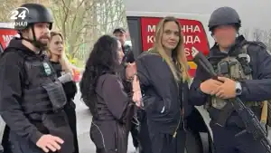 آنجلینا جولی؛ بازیگر هالیوودی مشهوری درخط مقدم جنگ در اوکراین حضور پیدا کرد