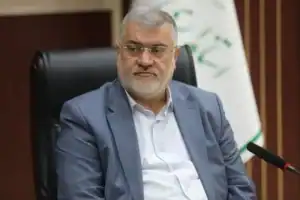 معتمدیان، استاندار تهران در نشست با حزب خدمتگزاران مستقل ایران: اعتماد مردم بزرگترین سرمایه ماست