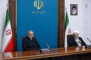 دکتر مسعود پزشکیان: درگیر جنگ تمامعیار هستیم در داخل هم ما را میزنند!