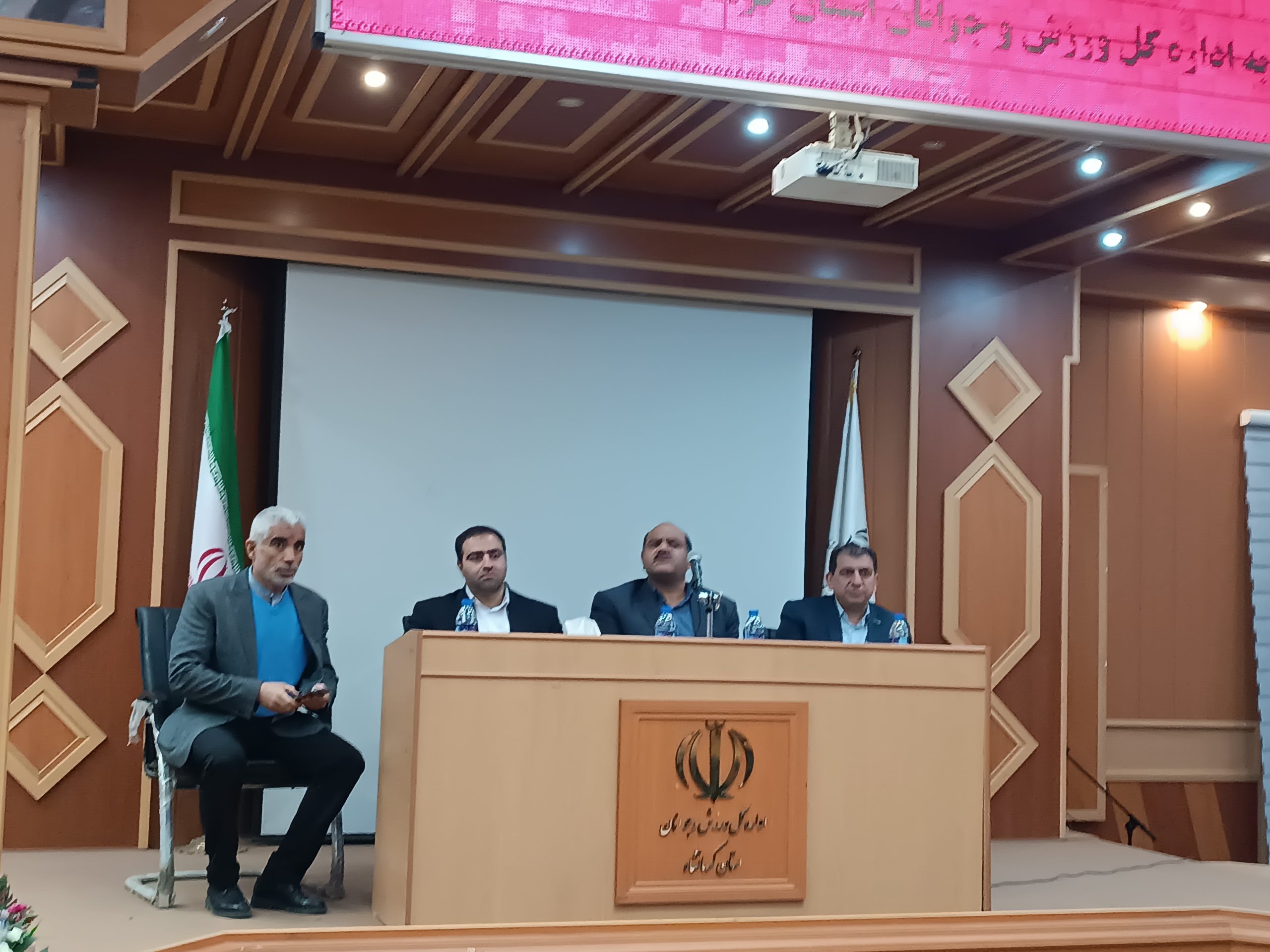 عبدالحمید نصیرزاده: کشتی کرمانشاه بایستی شکوه گذشته خود را بدست آورد