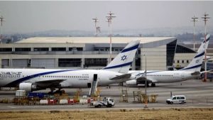 تصویر فرودگاه بن گوریون در تلآویو در قلب سرزمین های اشغالی فلسطین را نشان می دهد که مورد اصابت موشک های ایرانی قرار گرفته است
