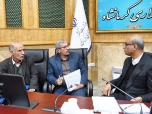 دیدار چهرهبهچهره استاندار کرمانشاه با مردم