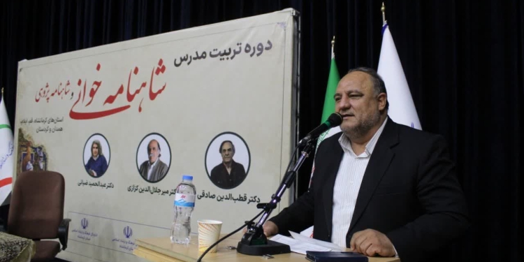 کرمانشاه در مسیر تبدیل به قطب شاهنامه‌ خوانی کشور
