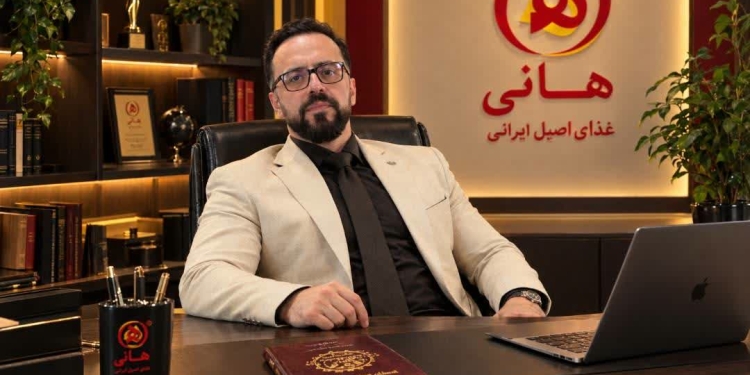 مصاحبه شهریار امیرپناه | مدیریت منابع انسانی هتل و رستوران